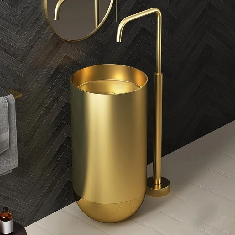 floor support pedestal sink